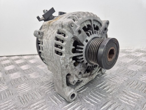 BMW X1 E84 20i alternatore 7605061 N20B20A