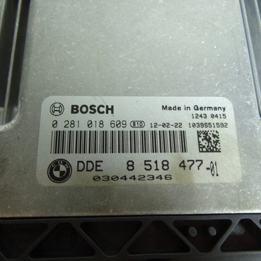 BMW 5 F10 F11 2.0D computer control unit of the engine 0281018609