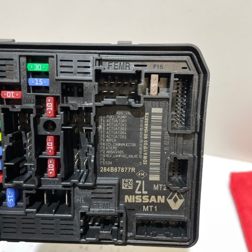 RENAULT MEGANE IV HYBRYDA BCM MODULE 284B67877R