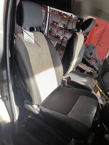 siège voiture KOMPLET NISSAN NV 200