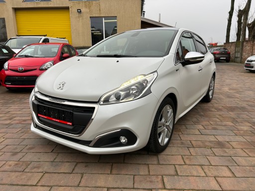 Peugeot 208 1.2 Vti Automatic Klimatronic Panoramadach