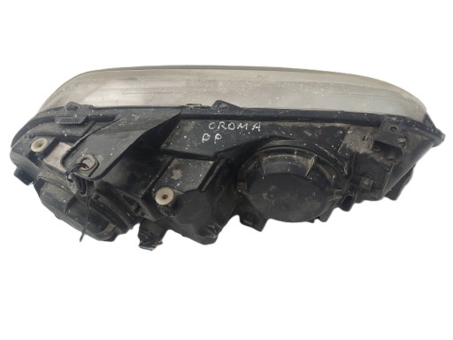 light right front FIAT Croma