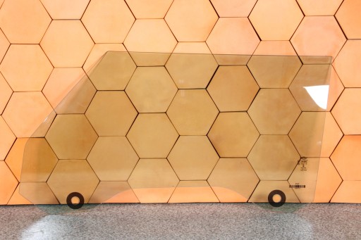 MINI F57 боковое стекло двери левое 17r. 7365773