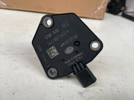 sensore Livello olio VOLKSWAGEN T-ROC 04C907660A @M