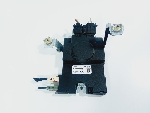 amplifier ANTENY OE 8P0035225D Audi A3 8P 03-13