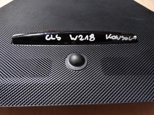 IDEALNA griglia consolle MERCEDES CLS W218 1