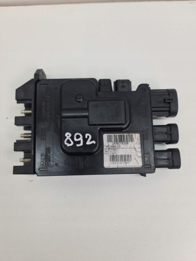 243501820R - Bcm модуль 243501820rtrafic iii 2.0dci підйомник