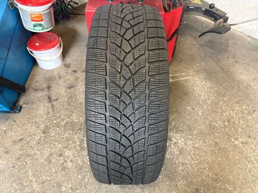 reifen winter 235/55R19 105T Goodyear UltraGrip Performance + 8mm 2024r