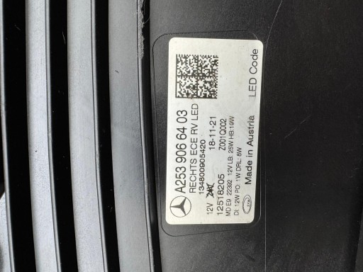 light right Mercedes GLC LIFT High Performance LED 2022