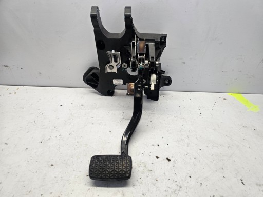 OPEL MOKKA holder PEDALOW PEDAL brakes AUTOMAT 95300026 EUROPA