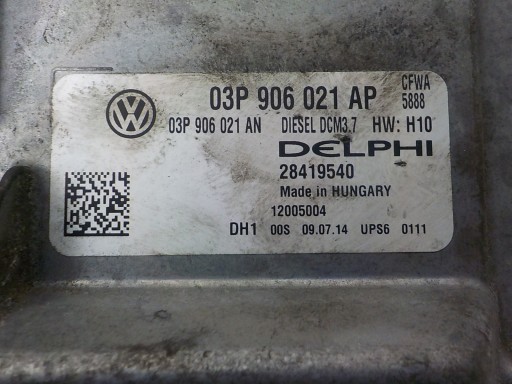 SKODA computer control unit 03P906021AP 03P906021AN