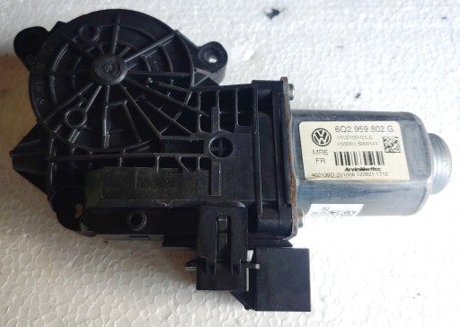 6Q2959802G - Электродвигатель переднего левого стекла vw polo 9n 05-