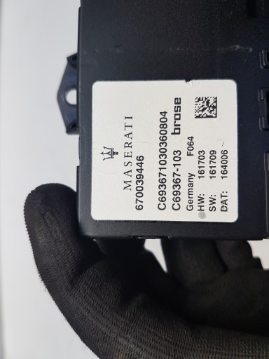 MASERATI LEVANTE Module Unité de contrôle du capot 670039446