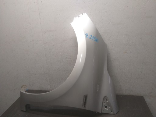 blatník předek levý RENAULT CLIO IV 4