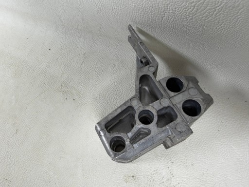 BMW X1 U11 X2 U10 Support plaque Radiateur 8737337