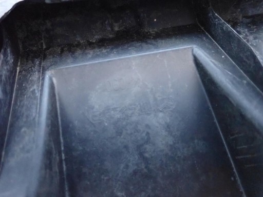 MAZDA 2 DJ 14- grill grille radiator