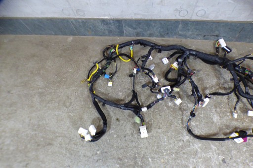 wiring below deske 91710-A6070 HYUNDAI i30 II 1.6 CRDI