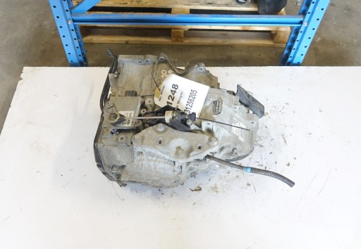 Getriebe AUTOMAT VOLVO V70 III 2.4 31256205