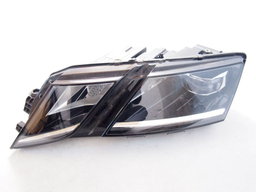 Skoda Octavia 3 III FL 17-20r Reflektor left light left Lift 5E1941015E