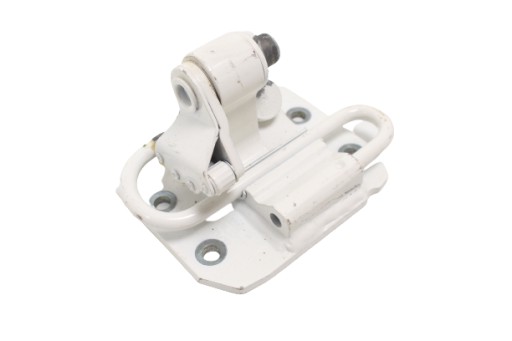 ПЕТЛЯ ПРАВАЯ ПЕРЕДНЯЯ MOUNT MAN TGL 2019