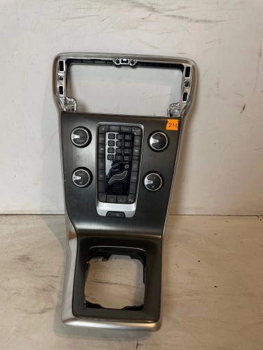 Panel klimaanlage RAHMEN Tunel Volvo V40 II