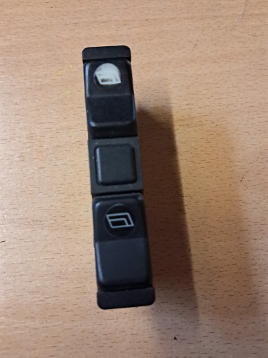 switch windows MERCEDES W123 R107 W126 0008208210