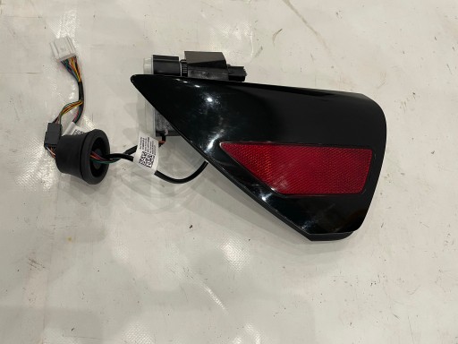 TESLA МОДЕЛЬ 3 ЗАРЯДНИЙ ПОРТ ФЛІП 1446051-00-E