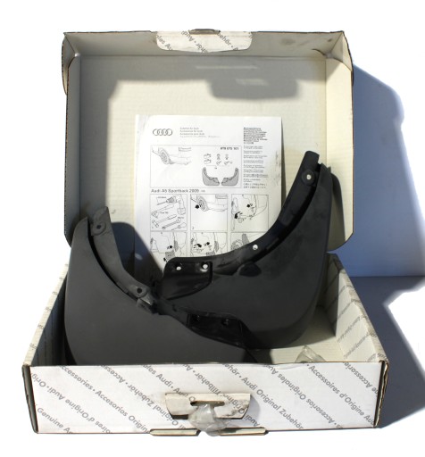 AUDI A5 SPORTBACK брызговики задние 8T8075101