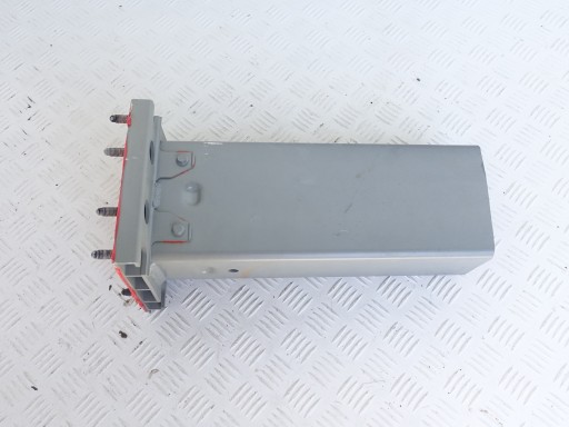 TESLA S REAR JAM 1031858-01-E