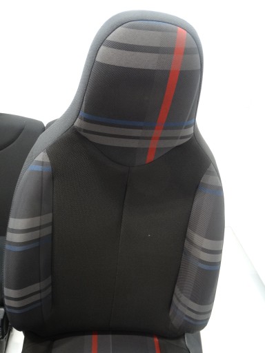 KOMPLET Sitze PEUGEOT 108 AYGO II C1 II 5DRZWI WERSJA GT-LINE 14R.