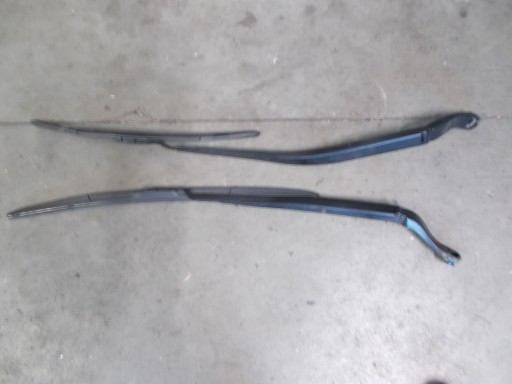 ВАЖЕЛІ СКЛООЧИСНИКА CHRYSLER PACIFICA 2017-