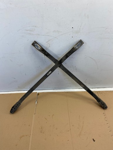 M5 F90 задня стійка задня 806489302