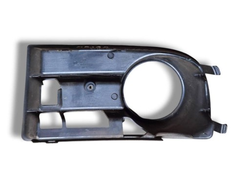 side grid of a bumper right side Volkswagen Golf 5 2006 1K0853666C