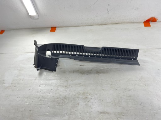 2K819404A 2K9819404A - Лобовое стекло 2K8819404A Vw Caddy правая сторона