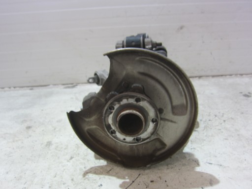 VOLVO XC60 II XC 60 2.0 T5 rear left swing arm of the pivot 31658319 18R