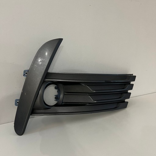 TOYOTA COROLLA XI LIFT 2016-2019 griglia Destro Anteriore 81481-02630