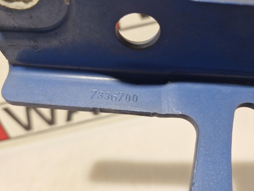 BMW F20 F21 hinge bonnets right B45 original 7336700