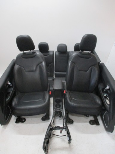 upholstery leather seats Jeep Compass II 17r