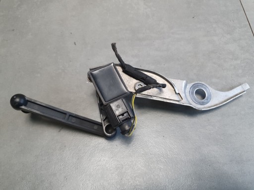 Audi SQ6 e-tron sensor leuchtweitenregulierung links vorne 85H941285C