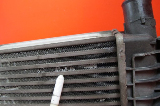 TOYOTA YARIS 2 II P9 05- 1.4 D4D 1ND chladič vzduchový intercooler