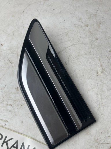 fedél lista sárvédöt bal eleje RENAULT ARKANA CHROM 990437815R