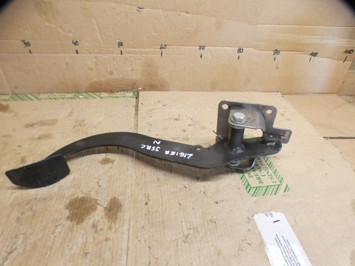 PEDAL pedálok fék GAZ LIGIER JS20 0.5 D 5 KM 05R