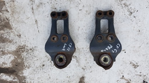 КРІПЛЕННЯ ВІШАЛКА РЕСОРА ПЕРЕДНЯ DAF 65 CF