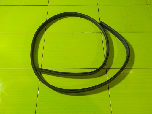 OPEL CORSA D 08R обшивка крыши правая