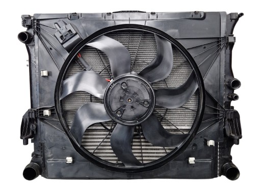 A4479060212 A4475010001 - Комплект радиатора mercedes vito w447 2.2 cdi руководство 2014-