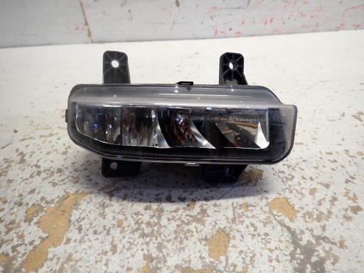 mlhovka pravý CHRYSLER PACIFICA 2021- 68477196AA