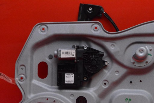 window regulator right front EU 1T1837730BC VW TOURAN 1 and LIFT 10-15
