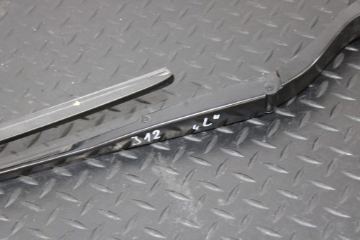 wiper arm wiper left NISSAN QASHQAI J12