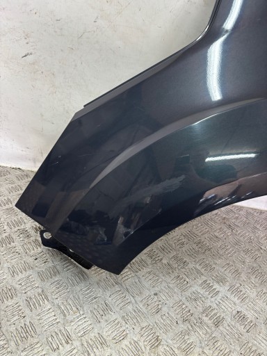 blatník předek přední levý FORD C-MAX MK2 10