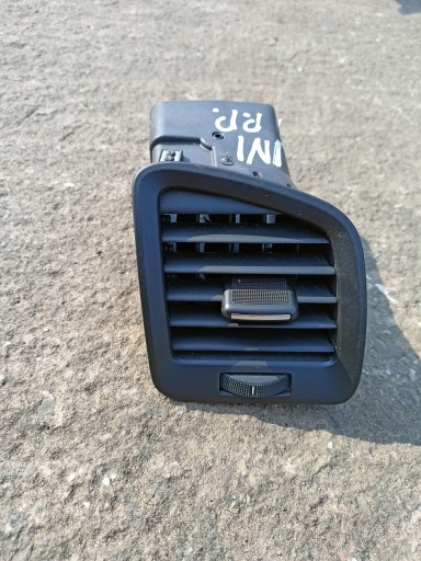 ВЕНТИЛЯЦІЙНА РЕШІТКА ПРАВА OPEL INSIGNIA A